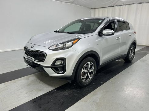 Used 2020 Kia Sportage LX w/ LX Popular Package AWD/4WD image 5