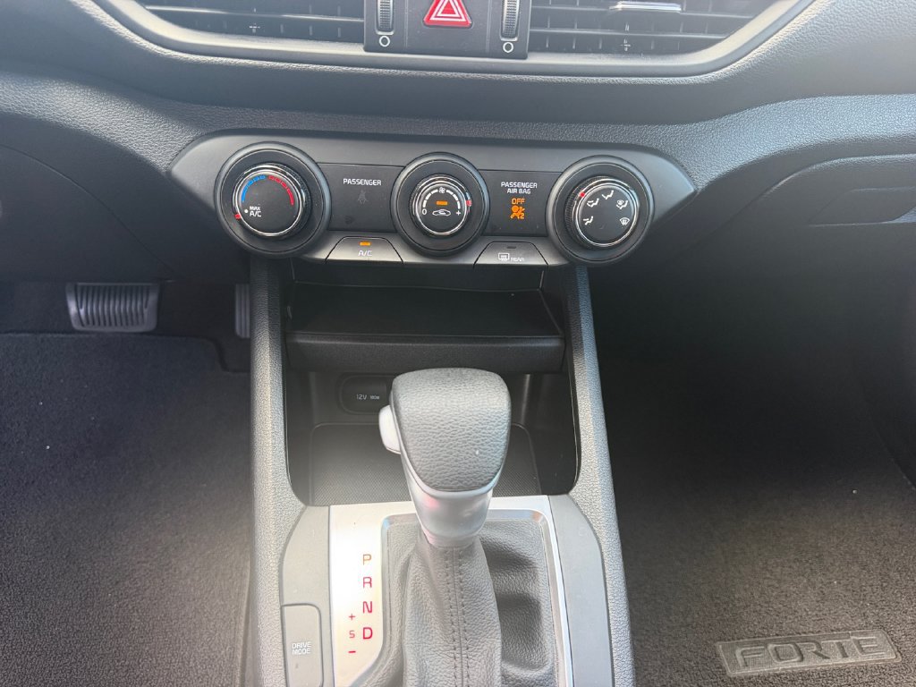 Certified 2024 Kia Forte LXS FWD image 12
