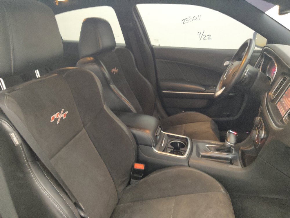 Used 2016 Dodge Charger R/T RWD image 21