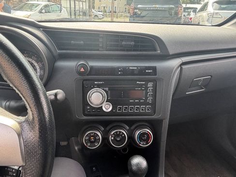 Used 2011 Scion tC FWD image 34
