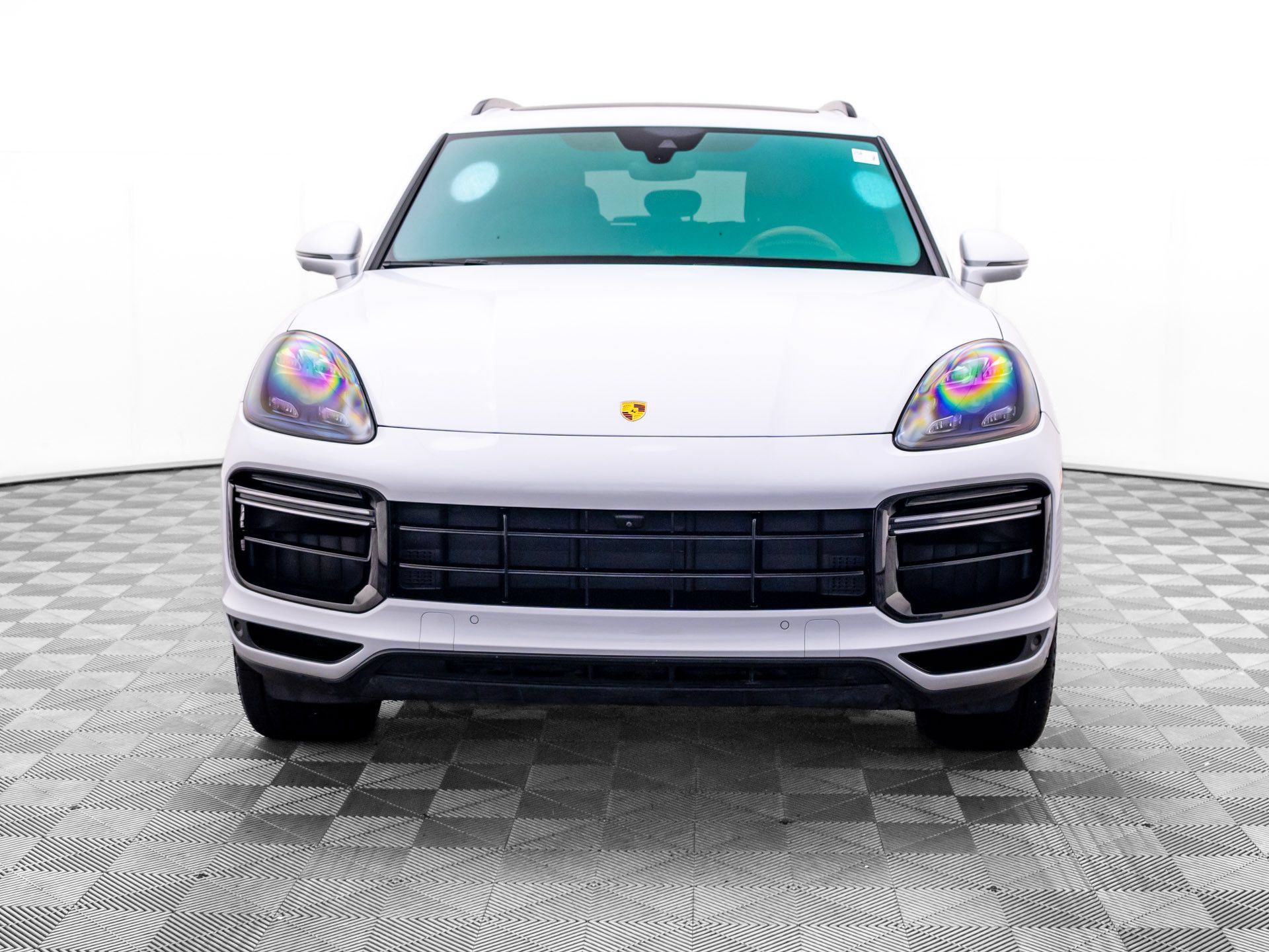 Used 2023 Porsche Cayenne Turbo S w/ Premium Package Plus AWD/4WD image 8