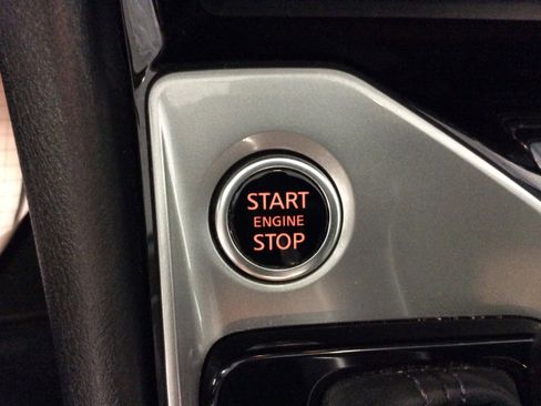 Used 2024 Nissan Altima 2.5 SV image 25