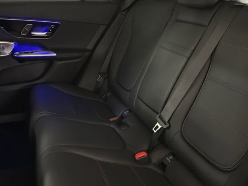 New 2025 Mercedes-Benz GLC 350e 4MATIC image 30