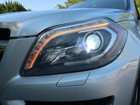 Used 2014 Mercedes-Benz GL 350 BlueTEC 4MATIC image 47