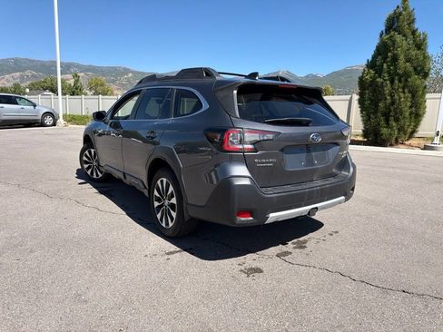 Used 2023 Subaru Outback Limited XT AWD/4WD image 8