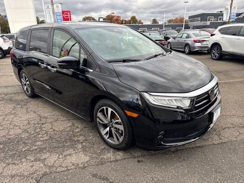 Certified 2022 Honda Odyssey Touring image 23