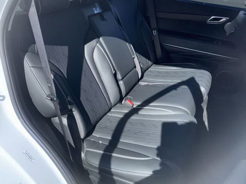 Used 2023 Genesis GV80 2.5T w/ Prestige 20" Package image 6