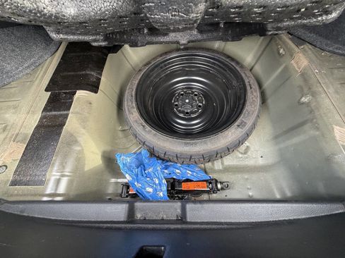 Used 2013 Nissan Sentra S image 12