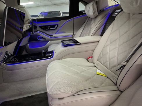 New 2026 Mercedes-Benz Maybach S 680 4MATIC image 31