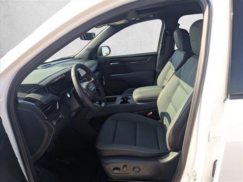 New 2026 GMC Acadia AT4 w/ Luxury Package image 4