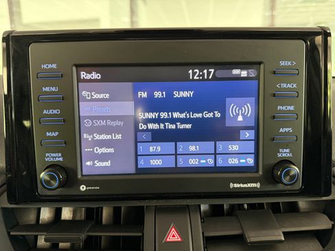Used 2022 Toyota RAV4 LE FWD image 18