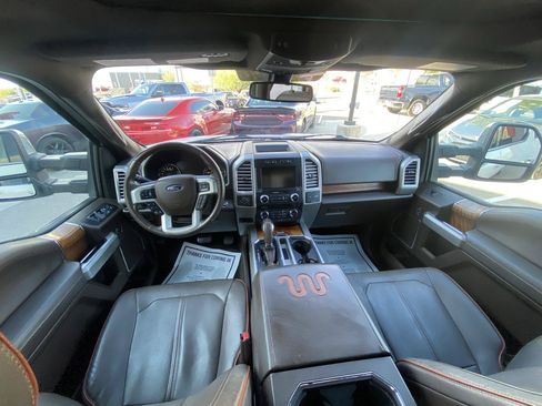 Used 2015 Ford F150 King Ranch w/ Equipment Group 601A Luxury AWD/4WD image 17