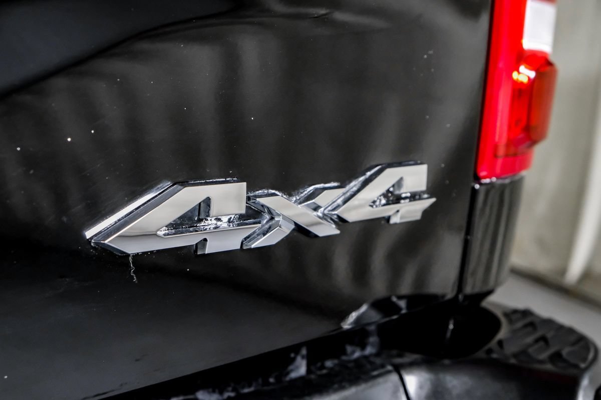 Used 2023 RAM 2500 Limited AWD/4WD image 48