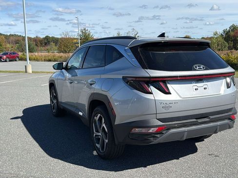Used 2024 Hyundai Tucson Limited image 10