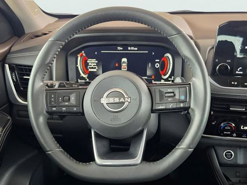 Certified 2023 Nissan Rogue Platinum w/ Platinum Premium Package FWD image 23