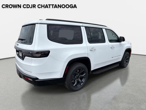 New 2026 Jeep Grand Wagoneer Limited AWD/4WD image 4