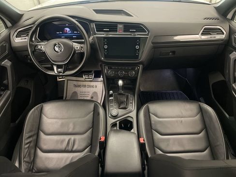 Used 2019 Volkswagen Tiguan SEL Premium R-Line AWD/4WD image 15