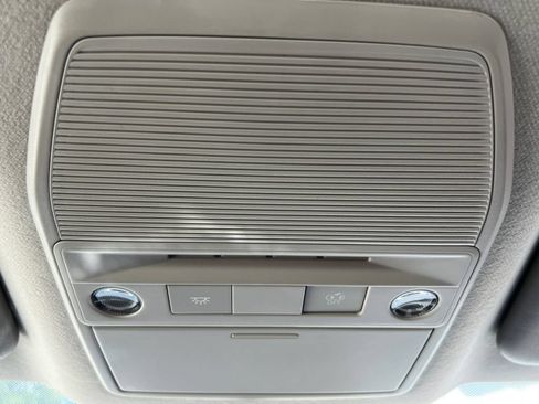 New 2026 Nissan Sentra SR w/ Floor Mat Package FWD image 8