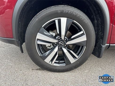 Used 2024 Nissan Rogue SL image 36