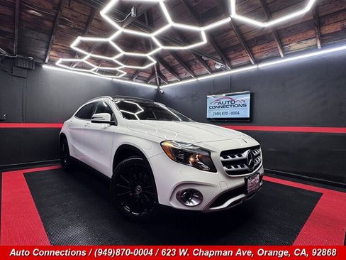 Used 2018 Mercedes-Benz GLA 250 w/ Premium Package image 1