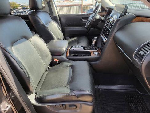 Certified 2023 Nissan Armada SL w/ Captain's Chairs Package image 16