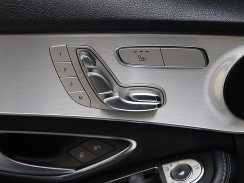 Used 2018 Mercedes-Benz C 300 Sedan image 13