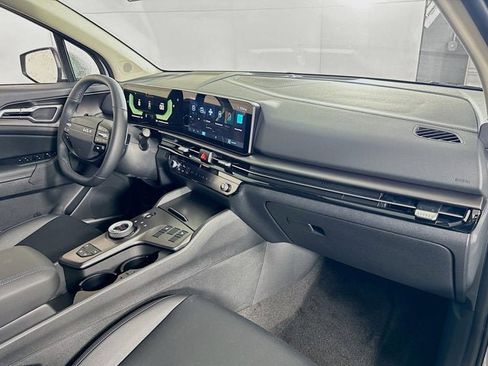 New 2026 Kia Sportage EX image 29