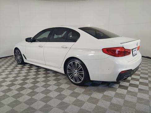 Used 2017 BMW 540i image 3