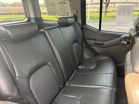 Used 2010 Nissan Xterra SE AWD/4WD image 18