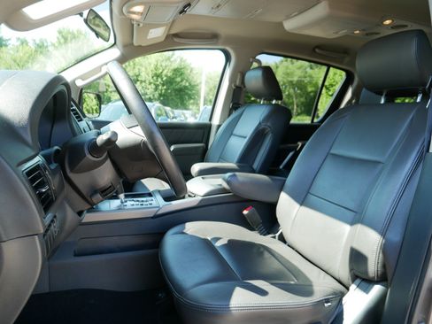 Used 2015 Nissan Armada SV RWD image 33