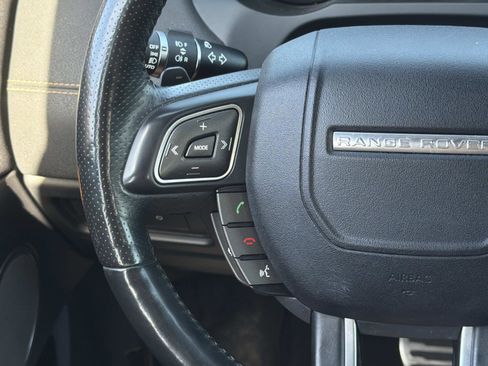 Used 2017 Land Rover Range Rover Evoque HSE Dynamic image 9