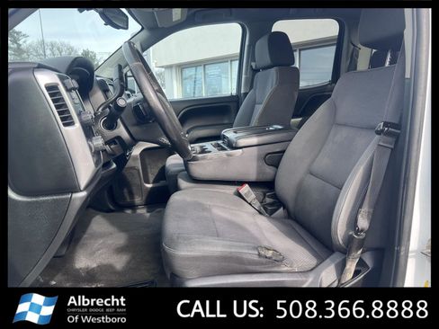 Used 2019 Chevrolet Silverado 1500 LT w/ All Star Edition image 10