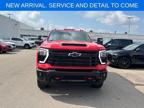Used 2026 Chevrolet Silverado 2500 LT w/ Trail Boss Package AWD/4WD image 4