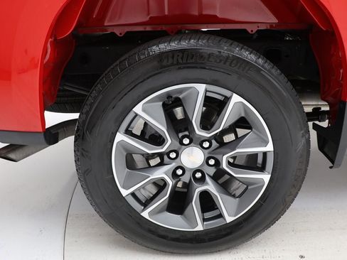 Used 2023 Chevrolet Silverado 1500 LT image 10