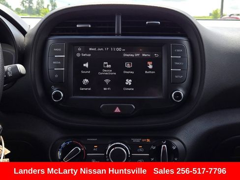 Used 2024 Kia Soul LX w/ Option Group 015 FWD image 18
