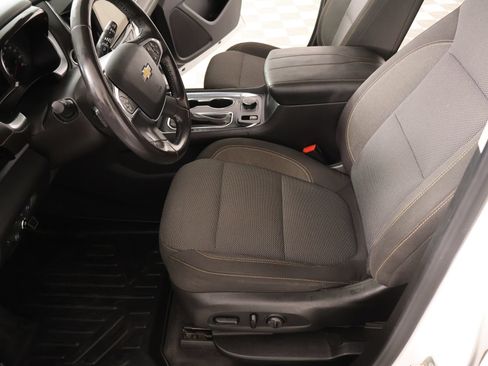 Used 2018 Chevrolet Traverse LT AWD/4WD image 11