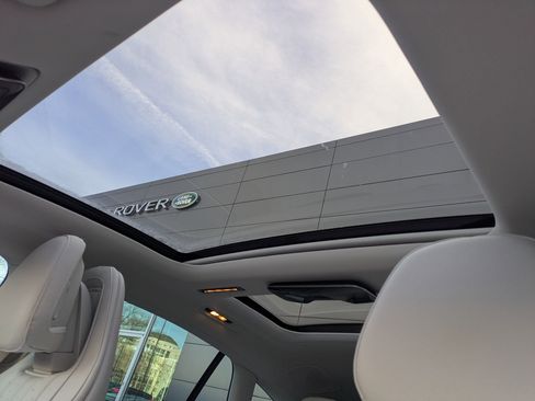 Used 2022 Mercedes-Benz EQS 580 4MATIC Sedan image 24