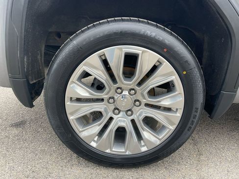 Used 2021 GMC Sierra 1500 Denali w/ Denali Ultimate Package image 32