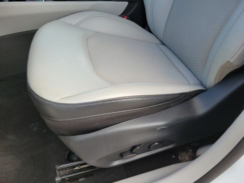 Used 2022 Jeep Compass Latitude w/ Convenience Group FWD image 10