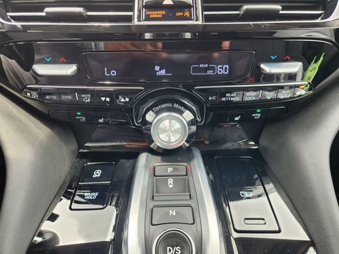 Used 2024 Acura MDX FWD w/ Technology Package image 18