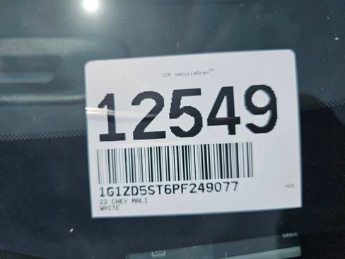 Used 2023 Chevrolet Malibu LT FWD image 12