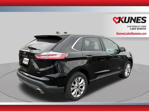 Used 2022 Ford Edge Titanium AWD/4WD image 5