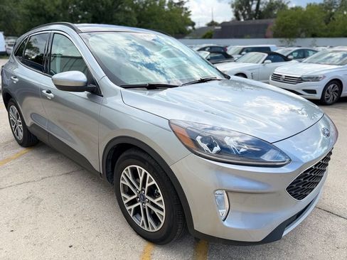 Used 2021 Ford Escape SEL w/ Technology Package FWD image 7