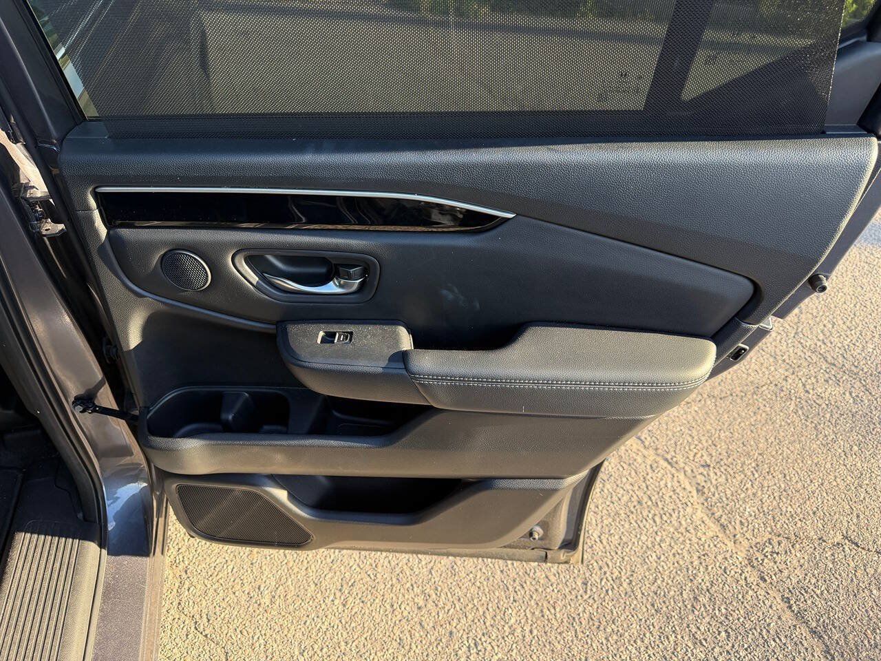 Used 2023 Honda Pilot Touring image 12