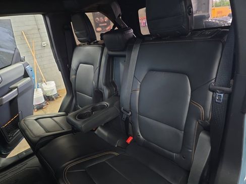 Used 2022 Ford Bronco Badlands image 14
