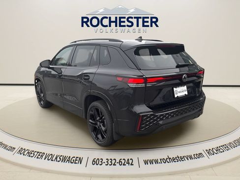 Used 2026 Volkswagen Tiguan SE R-Line AWD/4WD image 5