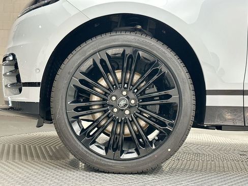 New 2026 Land Rover Range Rover Velar Belgravia AWD/4WD image 13