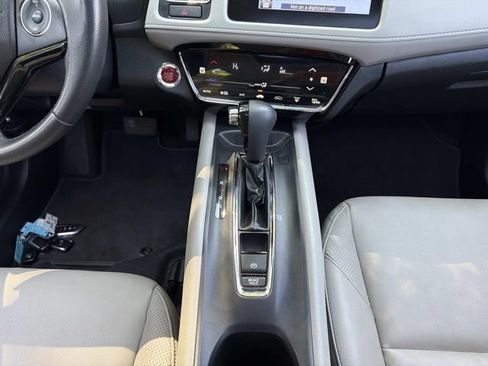 Used 2018 Honda HR-V EX-L image 21