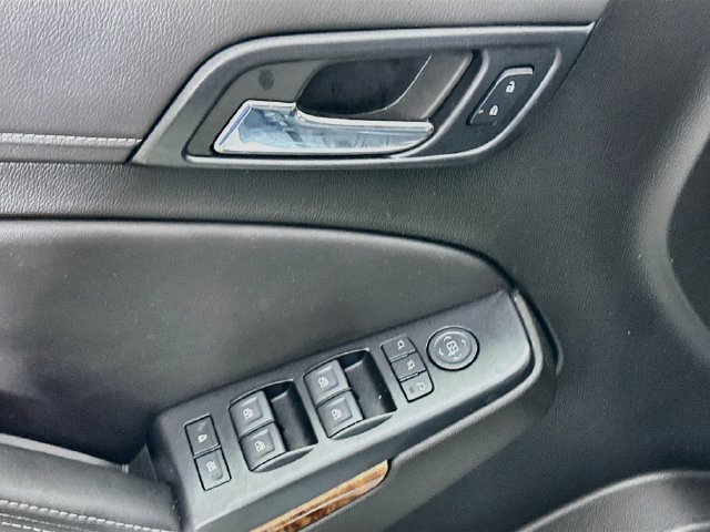 Used 2019 Chevrolet Tahoe Premier AWD/4WD image 24
