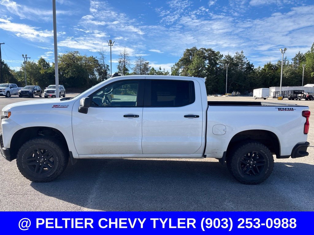 Used 2019 Chevrolet Silverado 1500 LT Trail Boss w/ Convenience Package AWD/4WD image 4